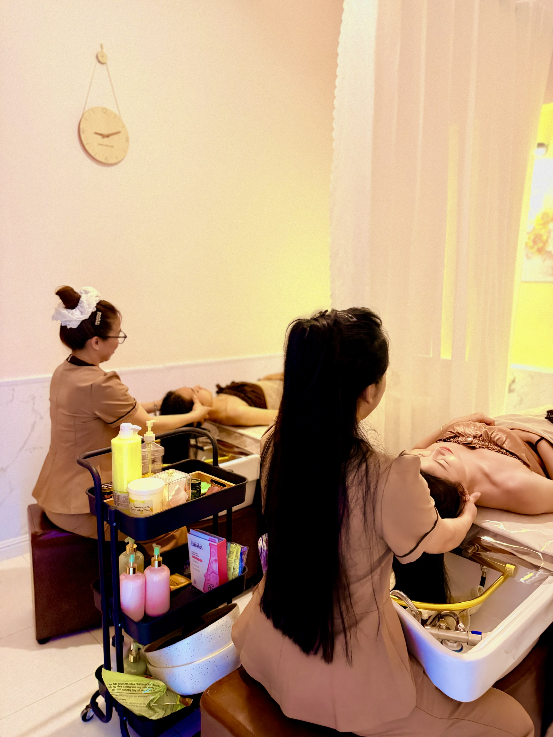 Quy trình gội đầu dưỡng sinh tại Rose 01 Spa