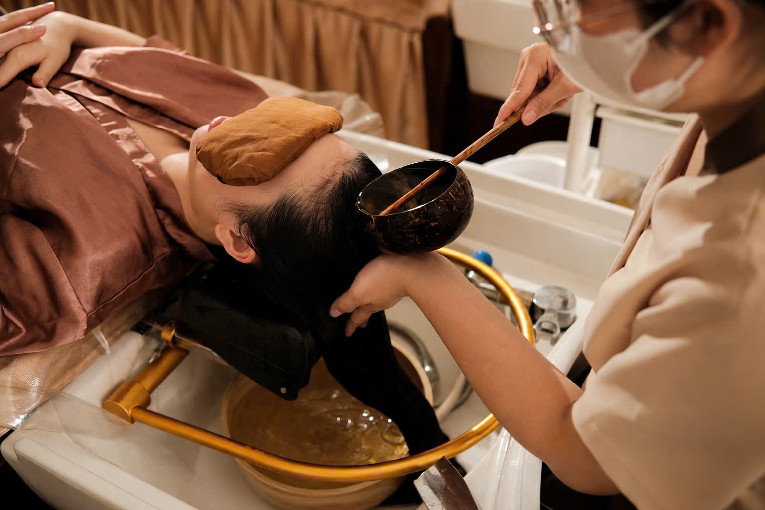 Gội đầu gần đây Ngũ Hành Sơn Đà Nẵng tại Rose 01 Spa