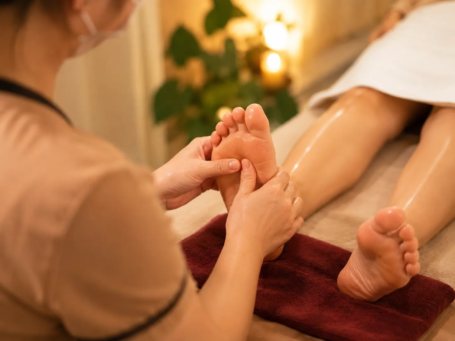 Massage Chân Đà Nẵng – Giải Tỏa Căng Mỏi, Thư Giãn Đôi Chân 9 Massage chân tại Rose 01 Spa – lựa chọn thư giãn tại Ngũ Hành Sơn